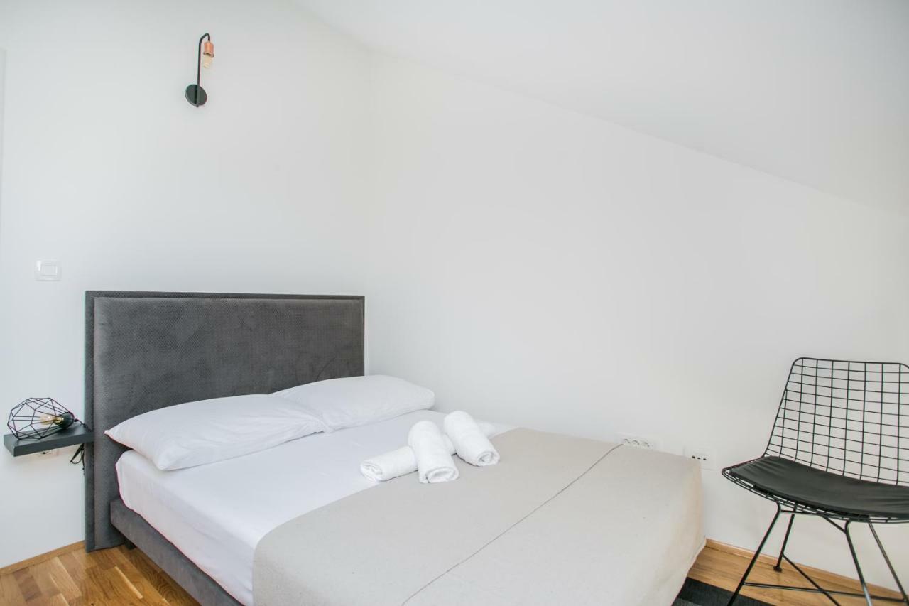 Apartamento Luxury Penthouse Queen Split Exterior foto