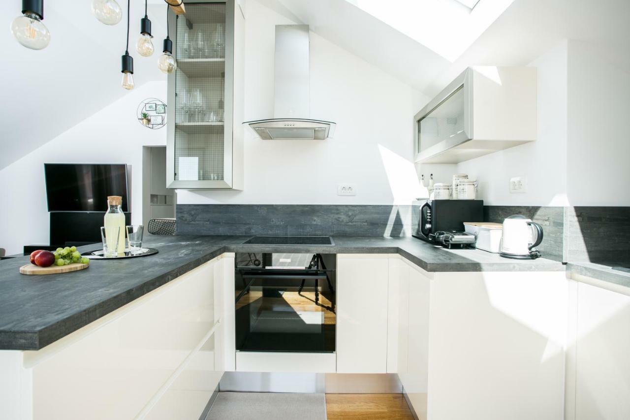Apartamento Luxury Penthouse Queen Split Exterior foto